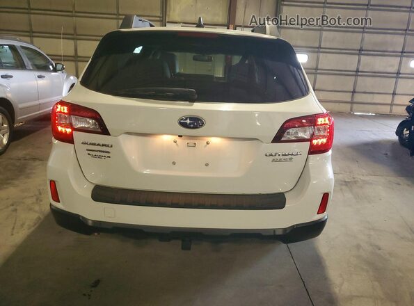 4S4BSAKC6H3273479 2017 SUBARU OUTBACK Белый Вид сзади