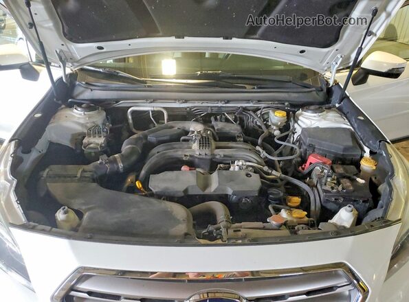 4S4BSAKC6H3273479 2017 SUBARU OUTBACK Белый Вид подкапотного пространства