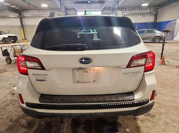4S4BSANC1H3300566 2017 SUBARU OUTBACK White Հետևի տեսք
