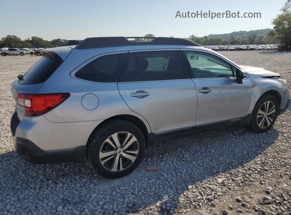 4S4BSANC1J3299828 2018 SUBARU OUTBACK Серебряный Задняя правая четверть