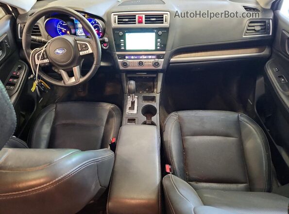4S4BSANC3H3277162 2017 SUBARU OUTBACK Silver Widok deski rozdzielczej
