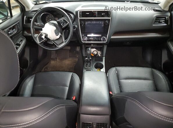 4S4BSANC3J3380250 2018 SUBARU OUTBACK Gray Widok deski rozdzielczej