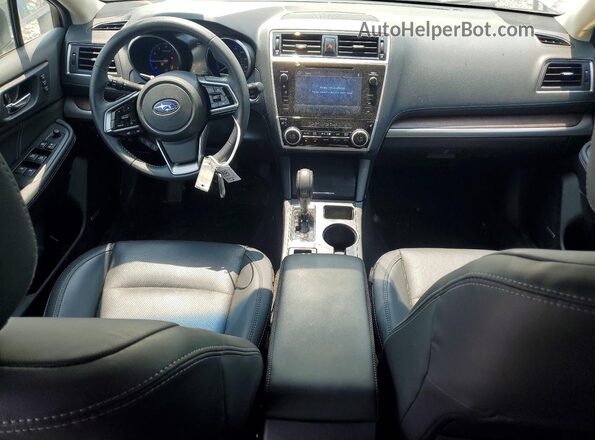 4S4BSANC3K3256478 2019 SUBARU OUTBACK Silver Vista del salpicadero
