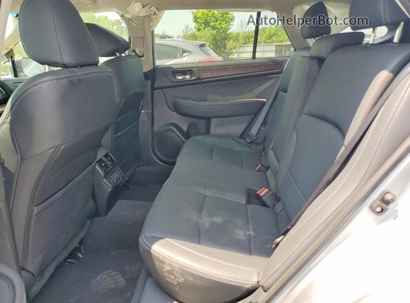 4S4BSANC3K3256478 2019 SUBARU OUTBACK Silver Vista interior trasera