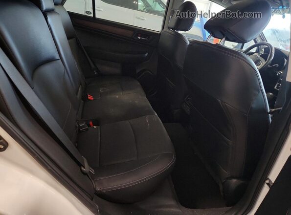 4S4BSANC4H3424931 2017 SUBARU OUTBACK White Vista interior trasera