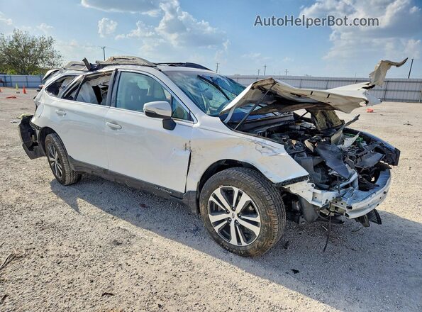 4S4BSANC4K3393655 2019 SUBARU OUTBACK White Przód prawy
