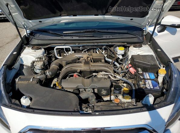 4S4BSANC5J3206633 2018 SUBARU OUTBACK White Vista del compartimento del motor