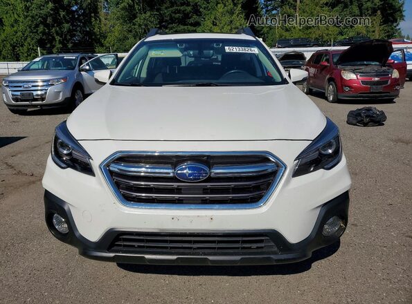 4S4BSANC5J3206633 2018 SUBARU OUTBACK White Vista frontal