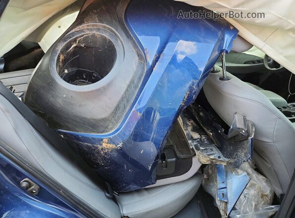 4S4BSANC5K3369896 2019 SUBARU OUTBACK Blue Rear interior view
