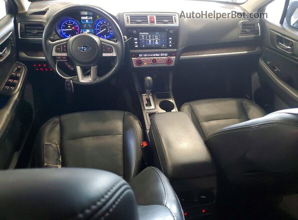 4S4BSANC6H3205128 2017 SUBARU OUTBACK Темно-бордовый Вид панели приборов