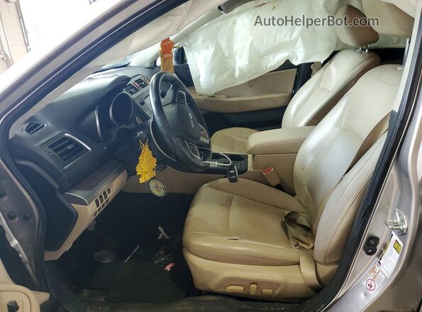 4S4BSANC6H3402820 2017 SUBARU OUTBACK Gold წინა სალონის ხედი