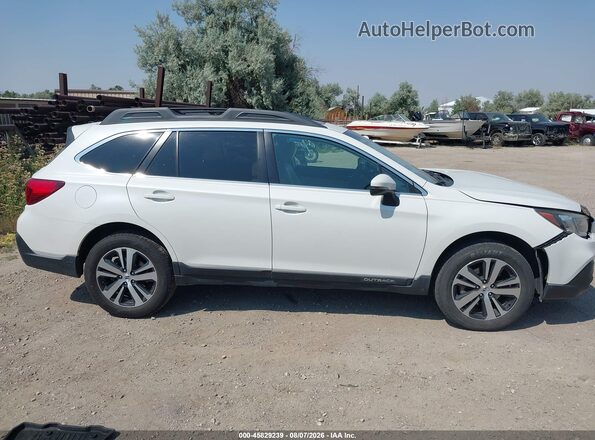 4S4BSANC6K3263988 2019 SUBARU OUTBACK White Rear interior view