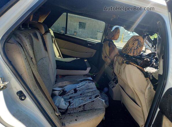 4S4BSANC6K3362472 2019 SUBARU OUTBACK Белый Вид задней части салона