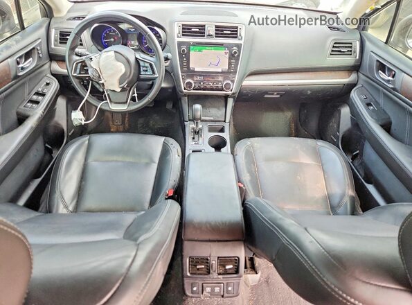 4S4BSANC7K3368443 2019 SUBARU OUTBACK Silver Widok deski rozdzielczej
