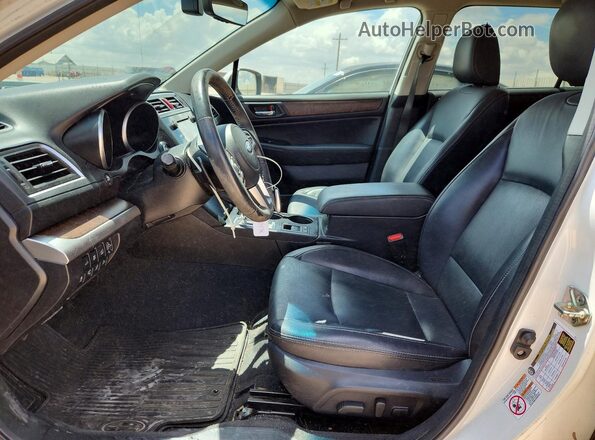 4S4BSANC8H3408652 2017 SUBARU OUTBACK White Widok wnętrza z przodu