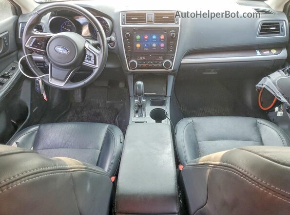 4S4BSANC8K3200293 2019 SUBARU OUTBACK Silver Առջևի վահանակի տեսք