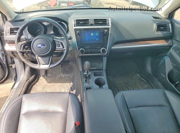 4S4BSANC8K3245752 2019 SUBARU OUTBACK Silver Вид панелі приладів