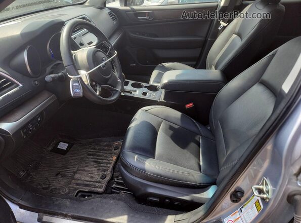 4S4BSANC8K3245752 2019 SUBARU OUTBACK Silver Вид салону спереду