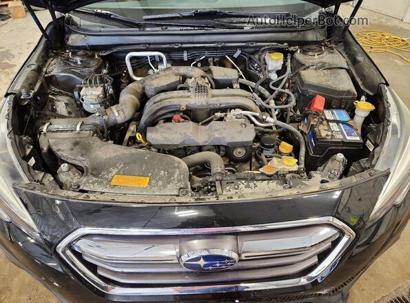 4S4BSATC1J3210133 2018 SUBARU OUTBACK Черный Вид задней части салона