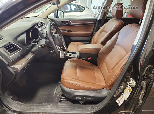 4S4BSATC1J3210133 2018 SUBARU OUTBACK Черный Вид салона спереди