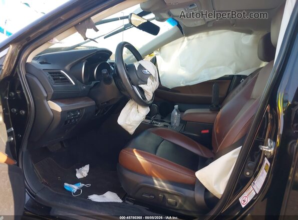 4S4BSATC9J3317527 2018 SUBARU OUTBACK Black Widok wnętrza z przodu
