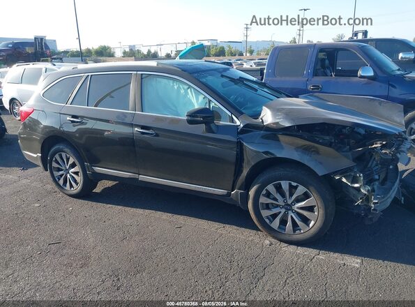 4S4BSATC9J3317527 2018 SUBARU OUTBACK Black Widok wnętrza z tyłu