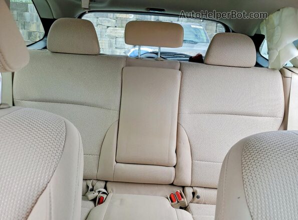 4S4BSBDCXG3318344 2016 SUBARU OUTBACK Red Vista de los asientos traseros