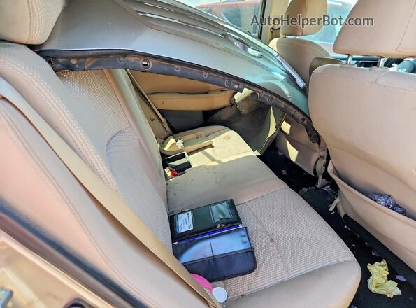 4S4BSBHC4G3212725 2016 SUBARU OUTBACK Gold Вид задньої частини салону