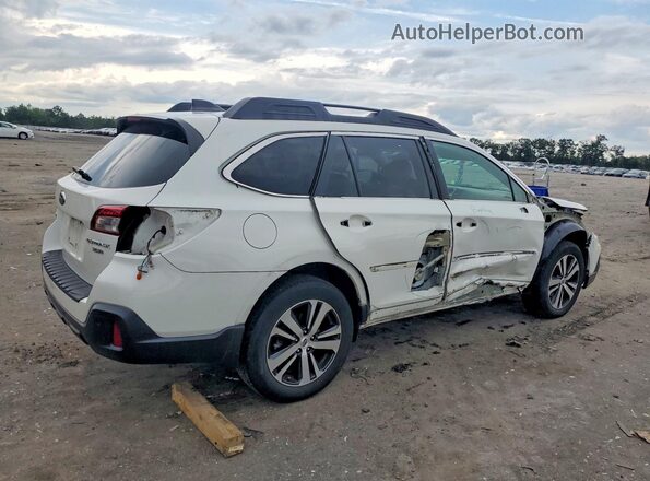 4S4BSENC4J3214763 2018 SUBARU OUTBACK White Tył prawy