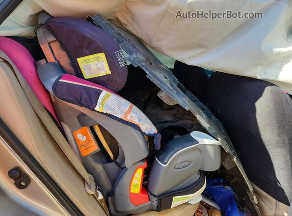4S4BSENC5H3279177 2017 SUBARU OUTBACK Серебряный Вид задней части салона