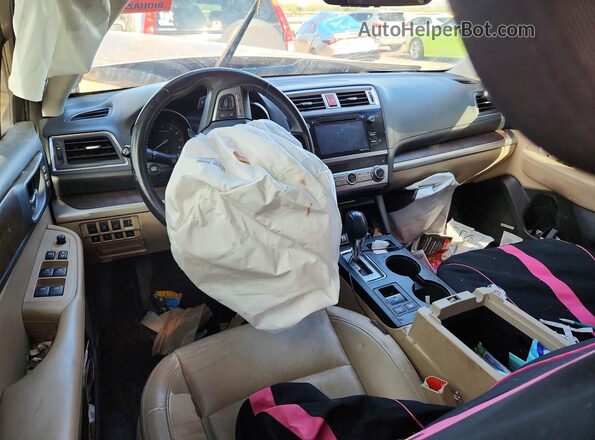 4S4BSENC5H3279177 2017 SUBARU OUTBACK Серебряный Вид панели приборов