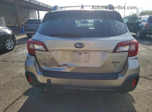 4S4BSENC5J3355406 2018 SUBARU OUTBACK Gold უკანა ხედი