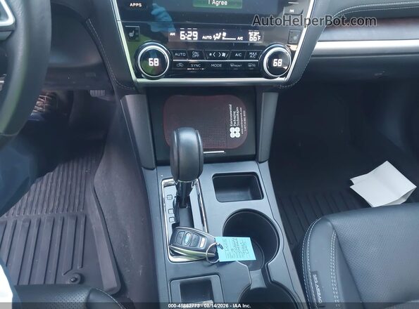 4S4BSENC6J3373039 2018 SUBARU OUTBACK Blue Widok deski rozdzielczej