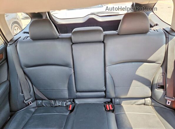 4S4BSENC8H3223086 2017 SUBARU OUTBACK Серебряный Вид задних сидений