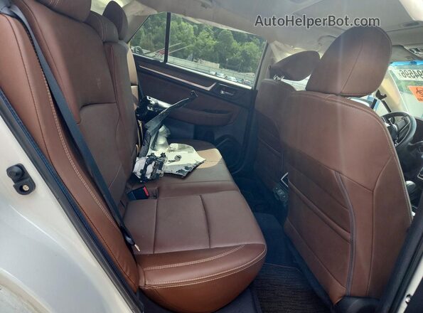 4S4BSETC9K3342906 2019 SUBARU OUTBACK White Вид задньої частини салону