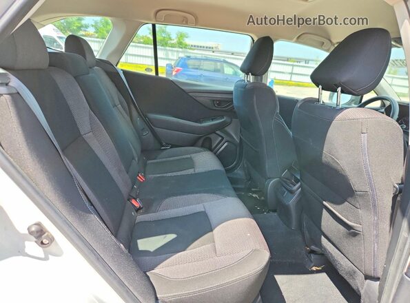 4S4BTAAC4L3175736 2020 SUBARU OUTBACK White Вид задніх сидінь