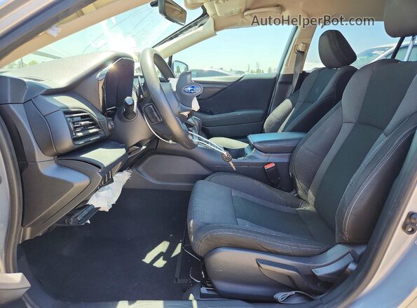 4S4BTAAC5L3224152 2020 SUBARU OUTBACK Silver Widok wnętrza z przodu