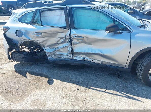 4S4BTAAC6N3102693 2022 SUBARU OUTBACK Silver Widok z przodu