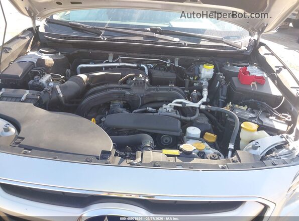 4S4BTAAC6N3102693 2022 SUBARU OUTBACK Silver Widok z tyłu