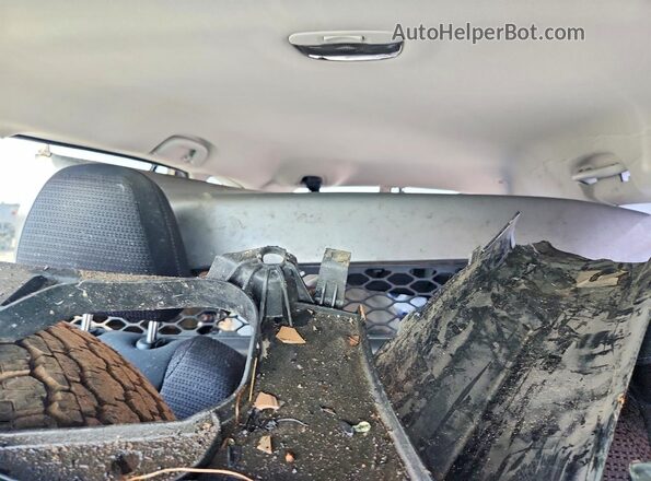 4S4BTADC0N3192127 2022 SUBARU OUTBACK Green Rear seats view