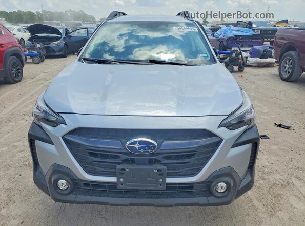 4S4BTADC2S3238732 2025 SUBARU OUTBACK Silver Widok z przodu