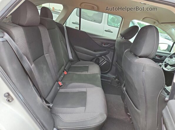 4S4BTADC4M3136688 2021 SUBARU OUTBACK White Vista interior trasera