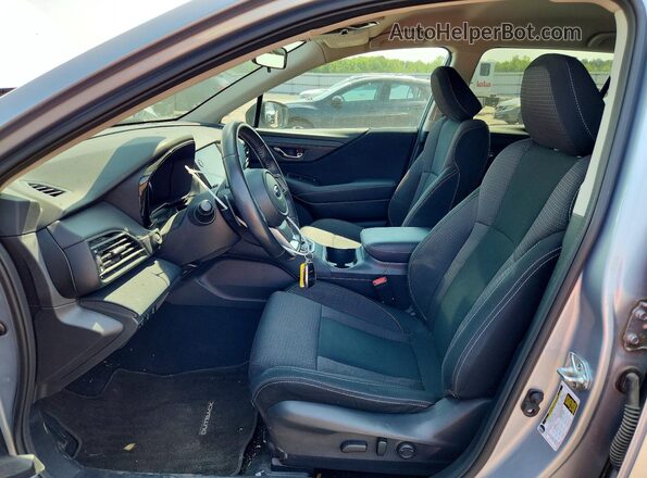 4S4BTADC6P3148233 2023 SUBARU OUTBACK Серебряный Вид салона спереди