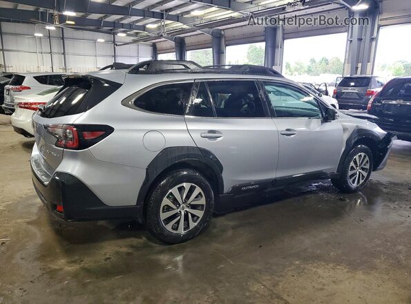 4S4BTADC7S3165065 2025 SUBARU OUTBACK Silver Trasero derecho