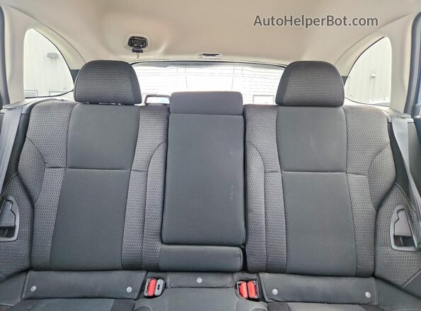 4S4BTADC8N3275983 2022 SUBARU OUTBACK Blue Rear seats view