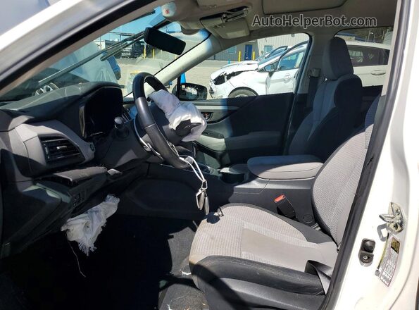 4S4BTAEC0L3240561 2020 SUBARU OUTBACK White Front interior view