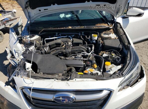 4S4BTAEC0L3240561 2020 SUBARU OUTBACK White Engine compartment view