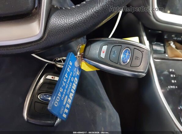4S4BTAEC4L3258917 2020 SUBARU OUTBACK Серый Вид панели приборов