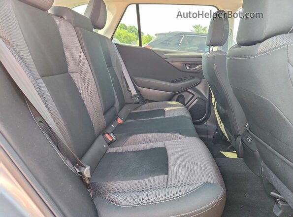4S4BTAFC1S3309321 2025 SUBARU OUTBACK Silver უკანა სალონის ხედი
