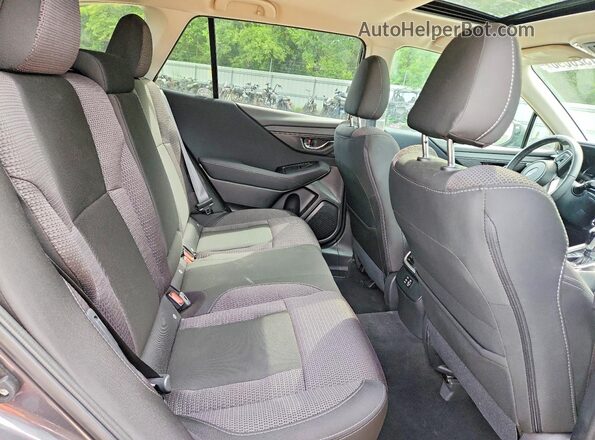 4S4BTAFC2S3150731 2025 SUBARU OUTBACK Gray Սալոնի հետևի տեսք